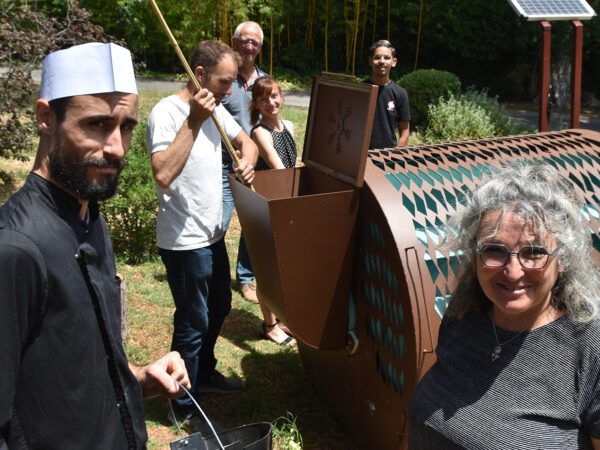 Montpellier : Oubliez la fourche, ce « composteur fontaine » tourne tout seul comme un moulin à eau